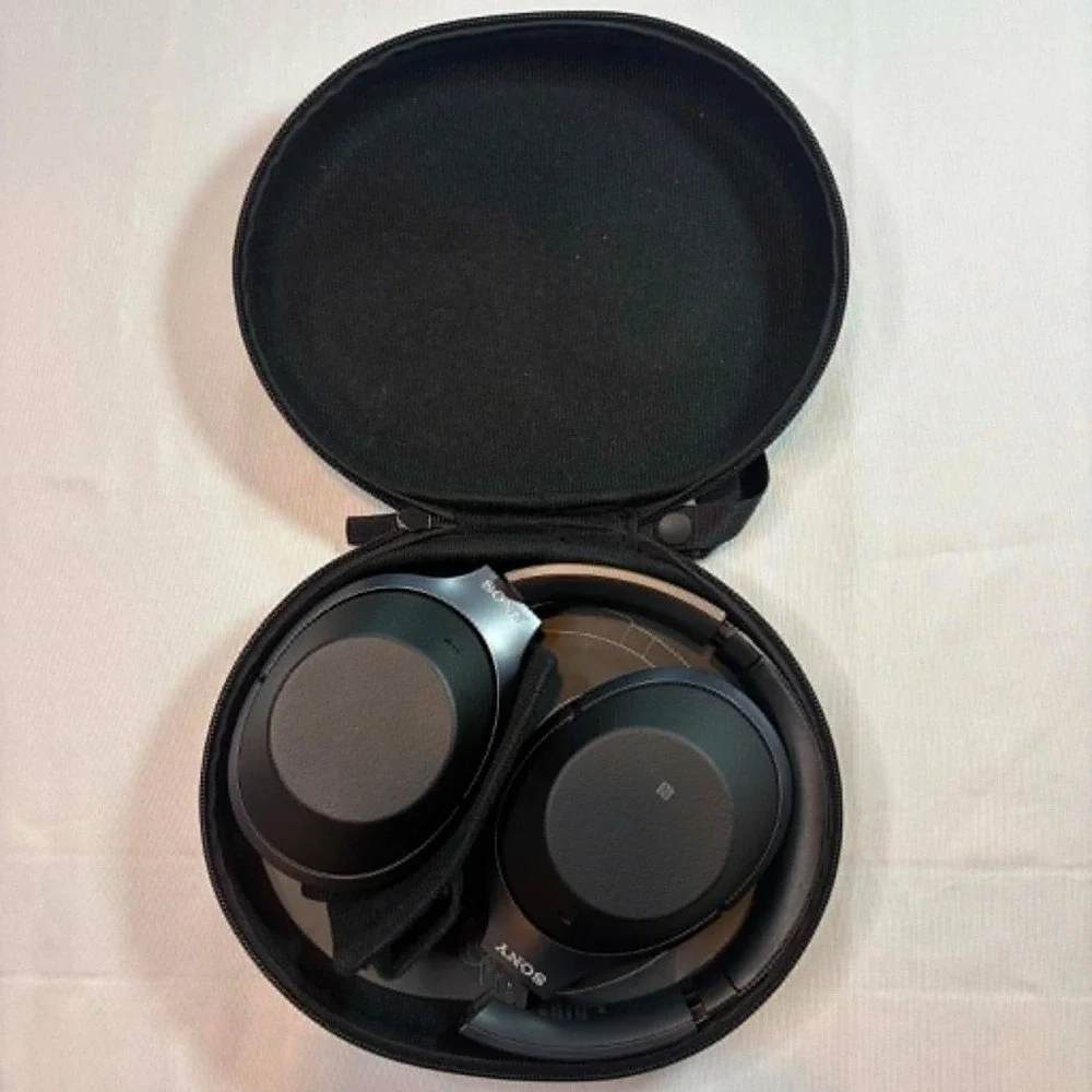 Sony WH-1000XM2 Wireless Noise Canceling Over Ear Headphones Black Case WH1000XM